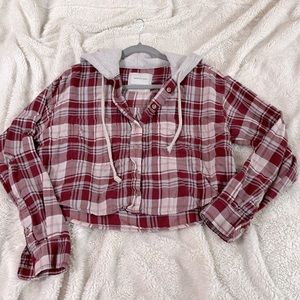 AE Cropped Distressed Button-up Flannel with Hood